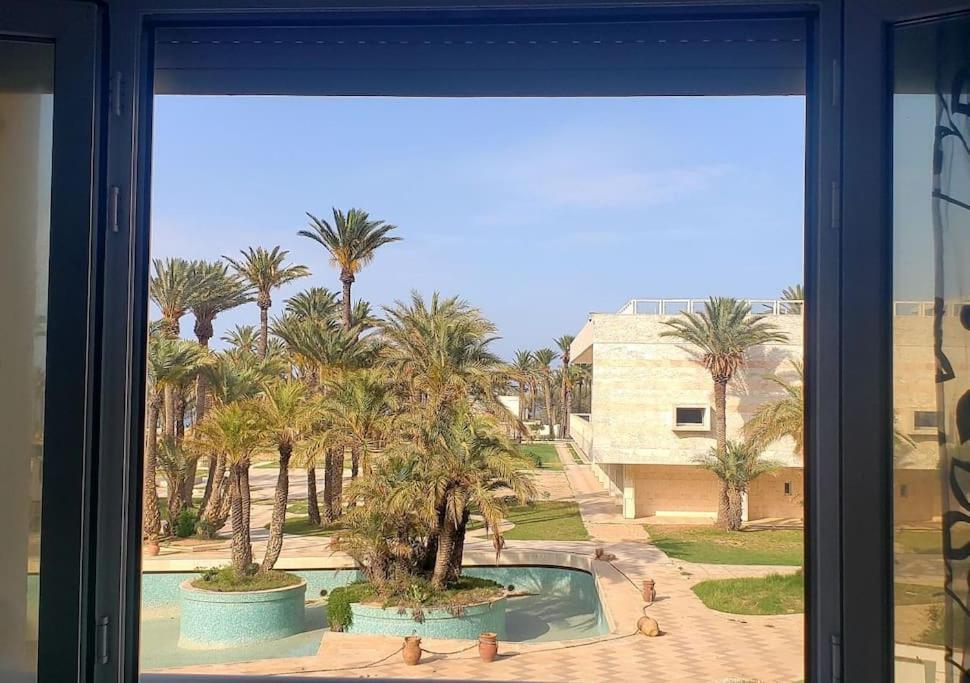 Appartement En Bord De Mer Monastir Luaran gambar